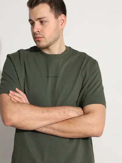 Футболка зеленого цвета из хлопка